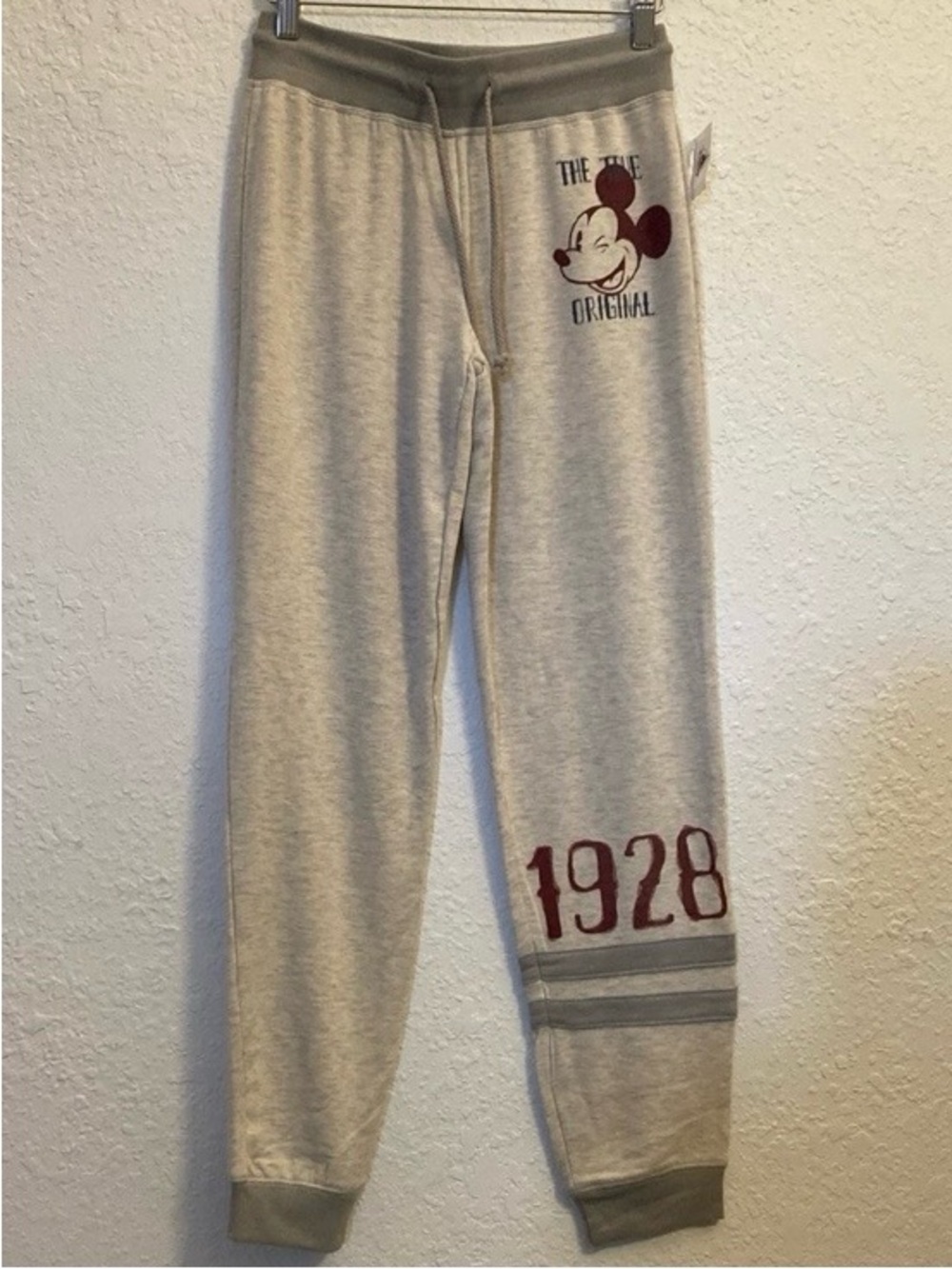 DISNEY PARKS Vintage looking lightweight Mickey Mouse sweatpants. Sz XS. NWT